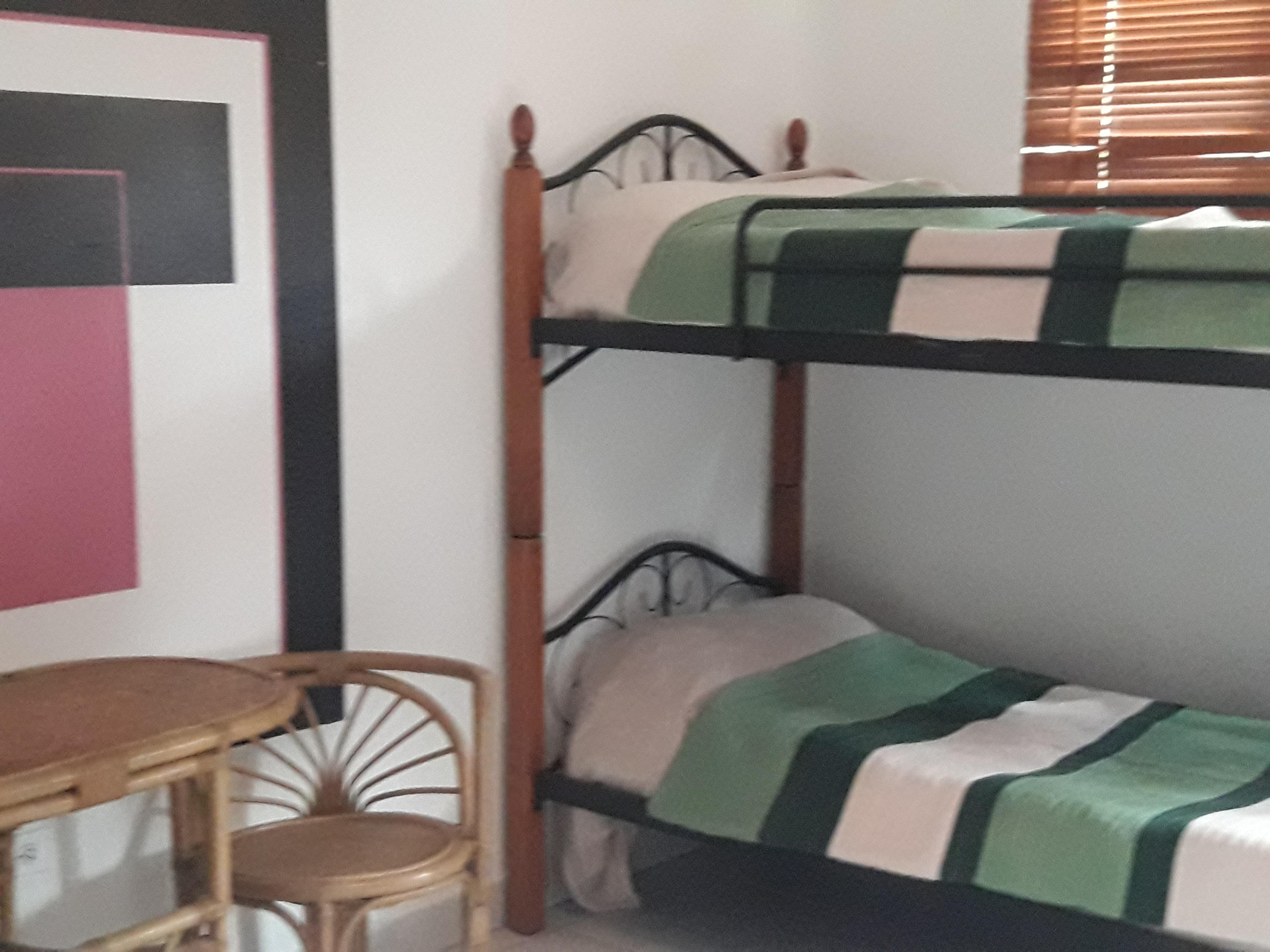 Palmita Hotel Hostel โอรันเยสตัด ภายนอก รูปภาพ