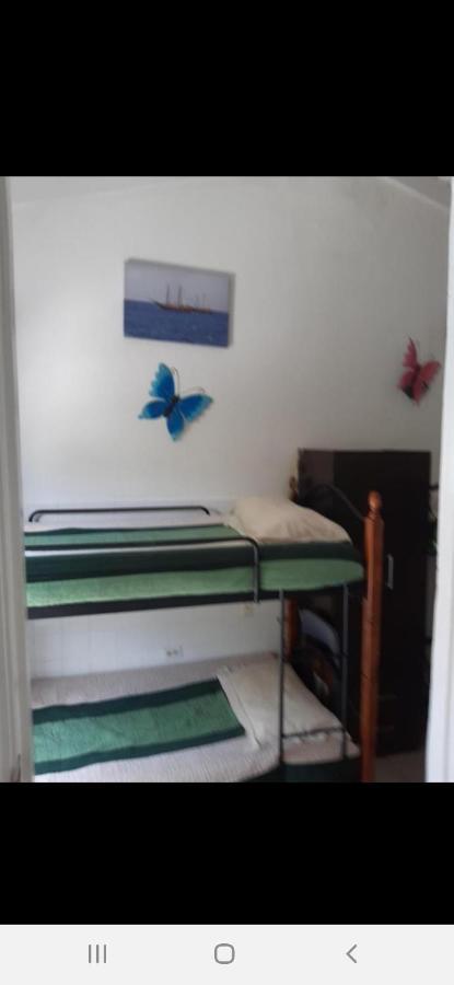 Palmita Hotel Hostel โอรันเยสตัด ห้อง รูปภาพ